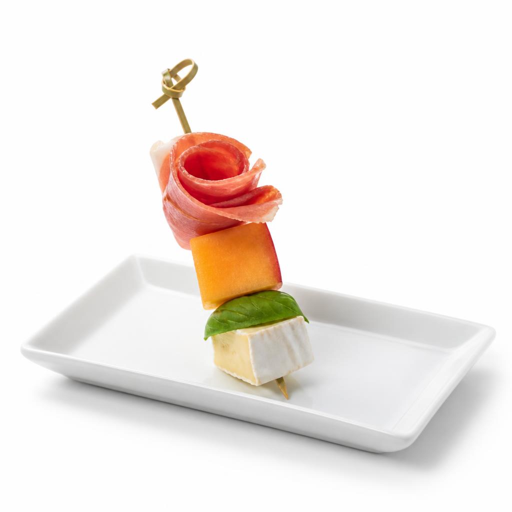 Prosciutto, brie & persiks iesmiņš